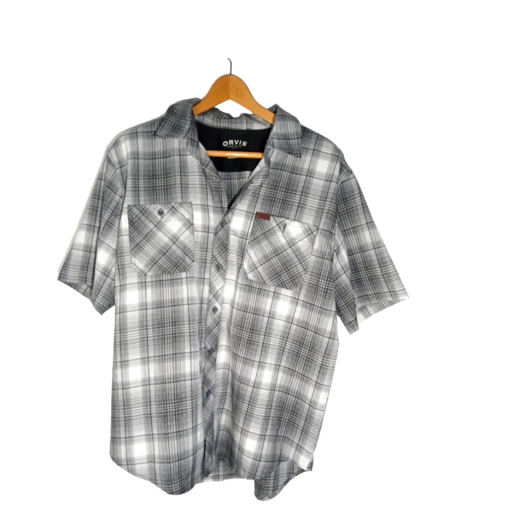ORVIS Men casual shirt Size Large Black & White